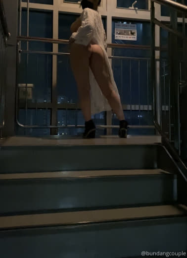 粉色